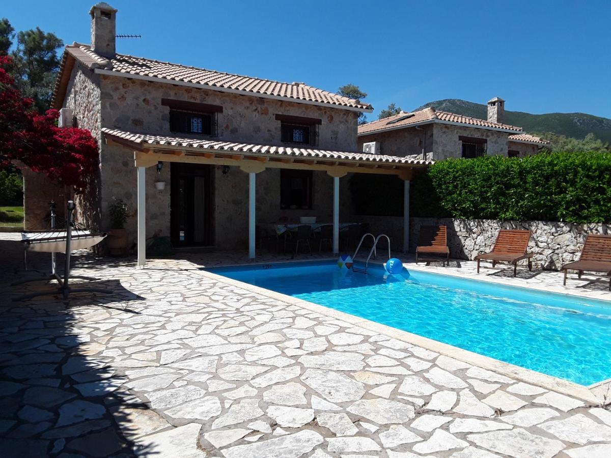 Dioni Villa Сивота Екстериор снимка