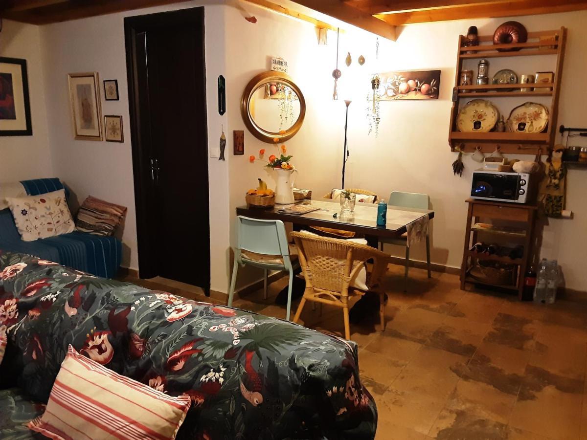 Dioni Villa Сивота Екстериор снимка