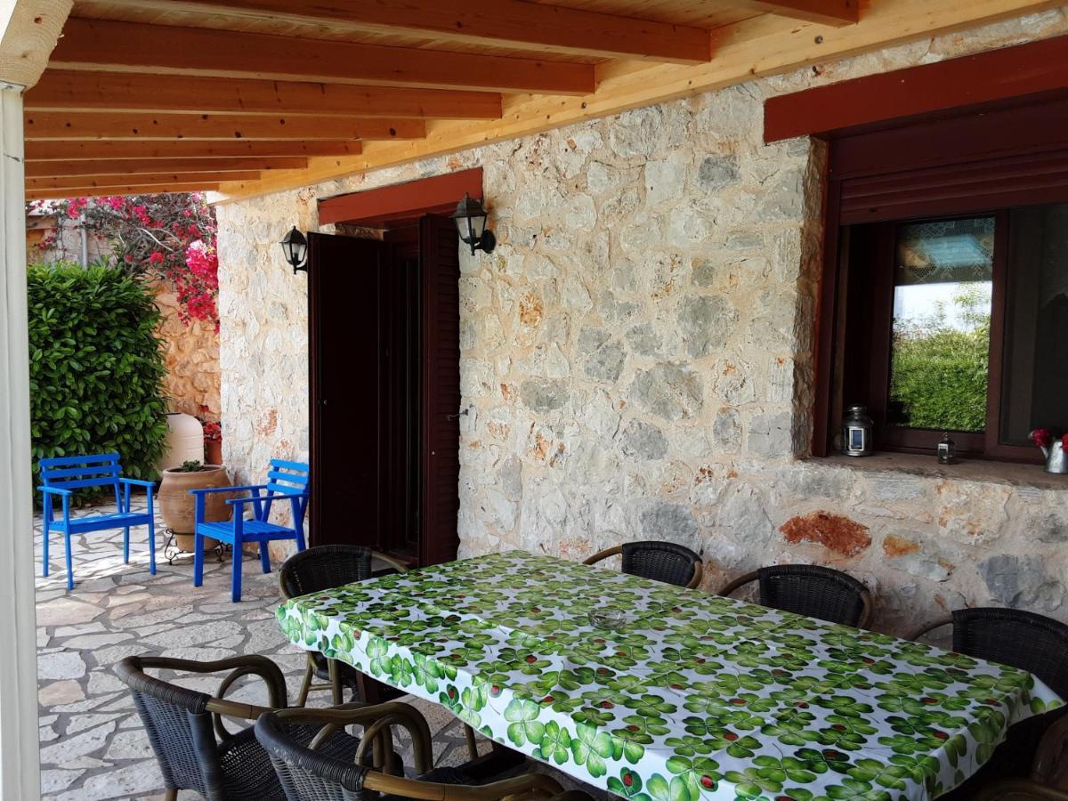 Dioni Villa Сивота Екстериор снимка