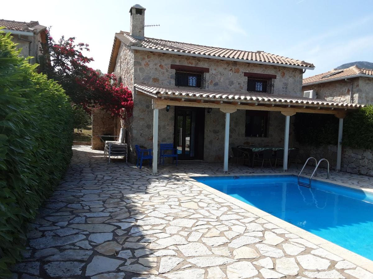 Dioni Villa Сивота Екстериор снимка